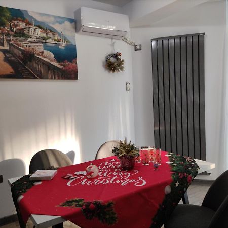 Teemo Beach Apartment, Alezzi Beach Resort Năvodari Exteriör bild