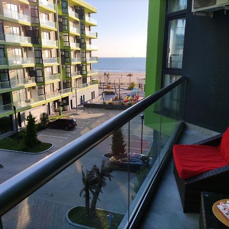 Teemo Beach Apartment, Alezzi Beach Resort Năvodari Exteriör bild
